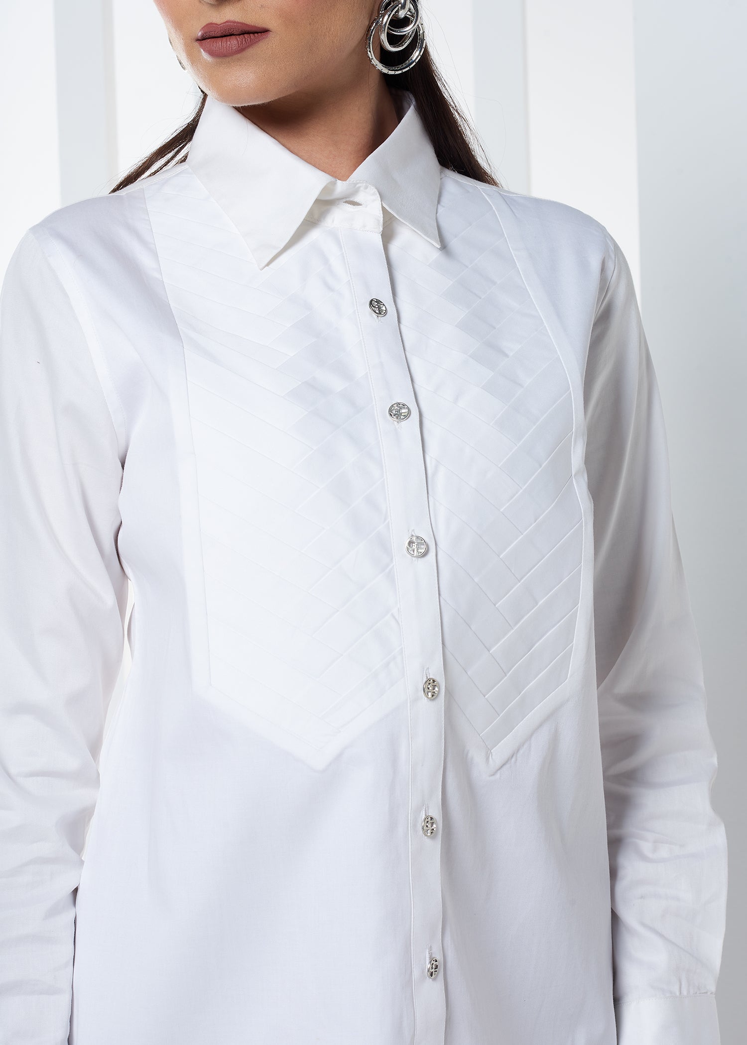 CHEVRON PLEATED SHIRT